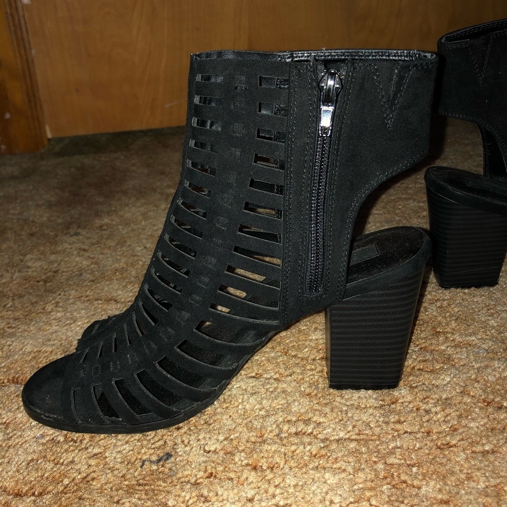 open toe heels! - Picture 3 of 6